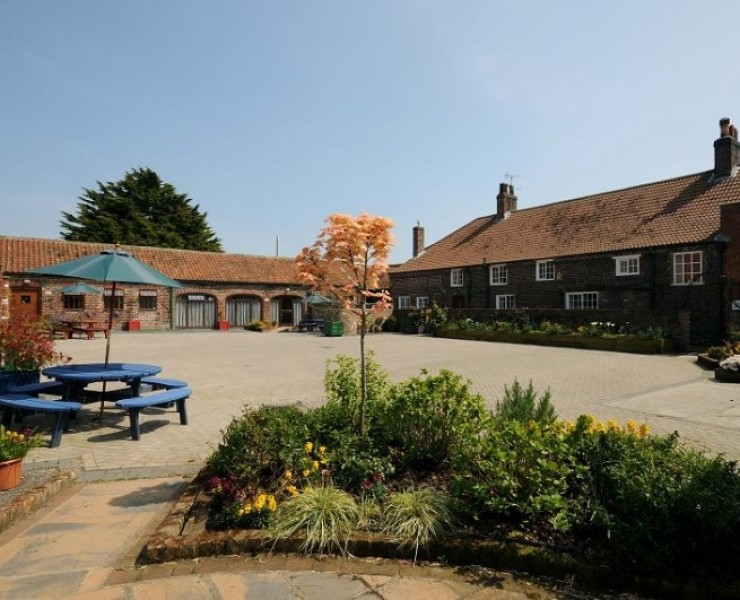 High Barn & Field House Farm