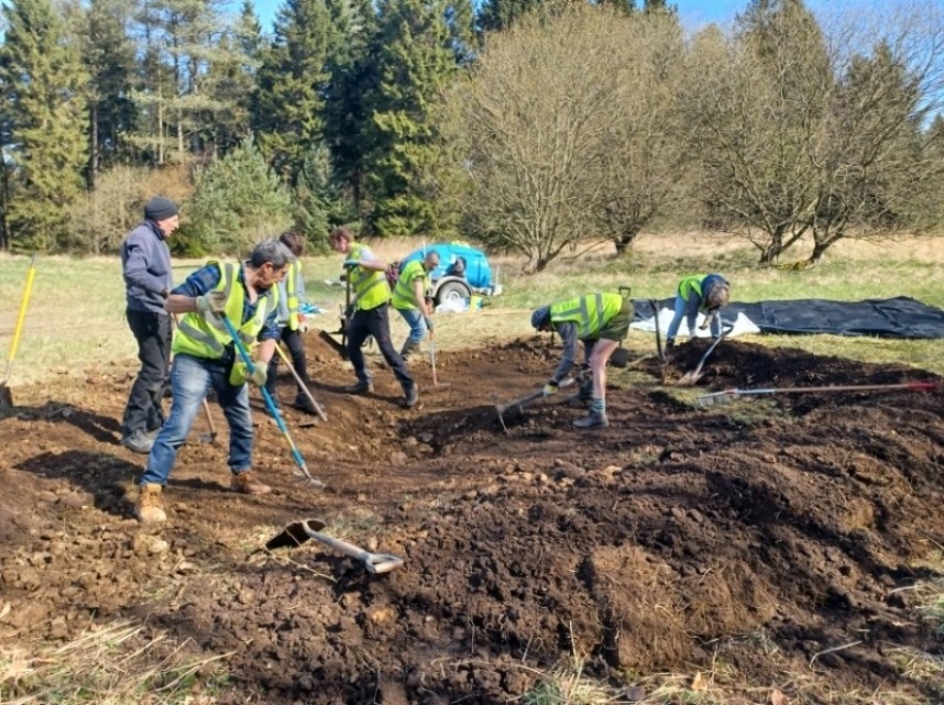 Friends of Dalby digging a drinking pool for Turtle Doves in 2022