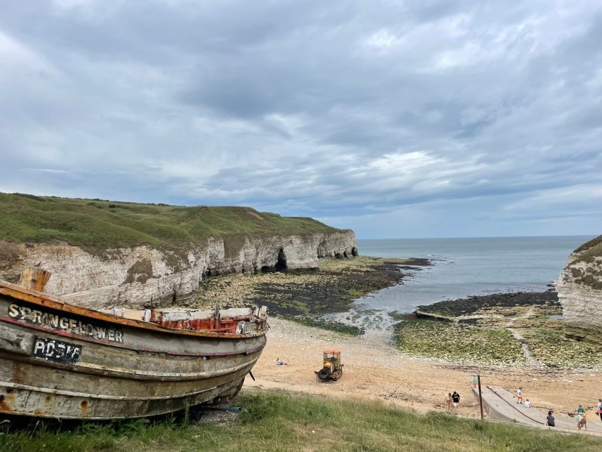 Flamborough - North Landing © Mark Pearson